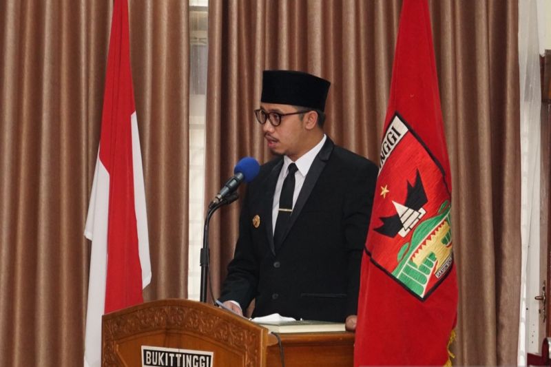 Viral fotonya di medsos profil ASN Bukittinggi, ini kata Wako Erman