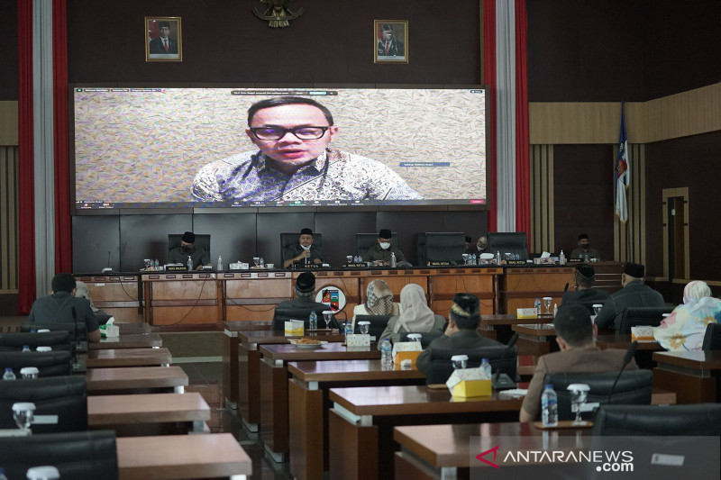 Wali Kota apresiasi DPRD Kota Bogor naikkan 13 persen target PAD