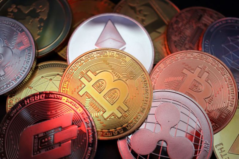 Bitcoin melonjak ke level tertinggi dalam hampir dua pekan