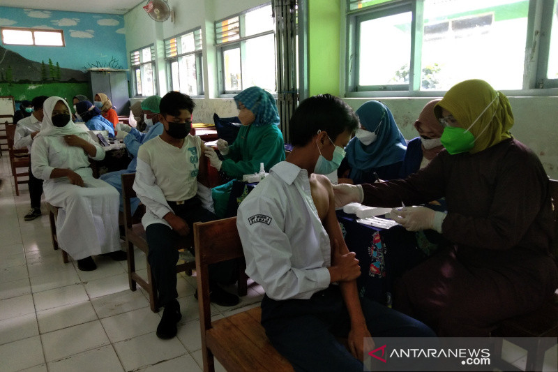 Binda DIY menggencarkan vaksinasi pelajar dukung PTM