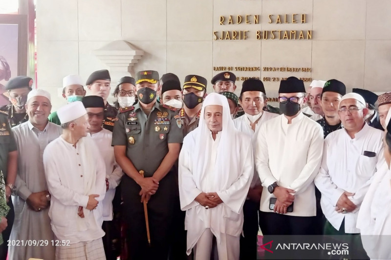 PCNU Bogor dampingi Habib Luthfi Yahya tasyakuran pelukis dunia Raden Saleh