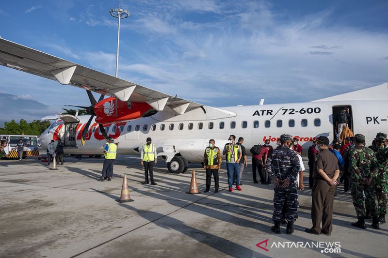 Penerbangan dari dan ke Poso Dibuka Kembali