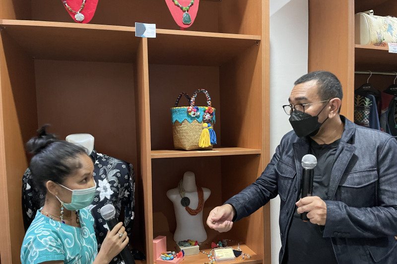 Tingkatkan penjualan UMKM, Erick Tohir dorong pelatihan digital di Rumah BUMN