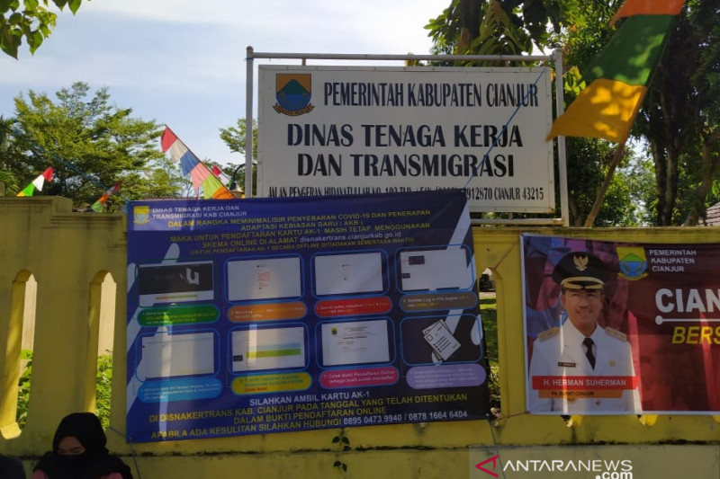Pemohon kartu pencari kerja di Cianjur meningkat 200 orang setiap hari