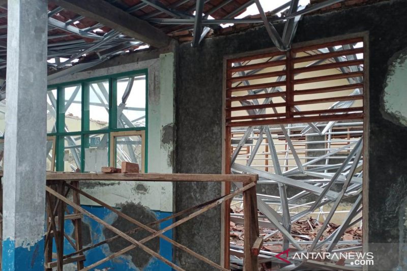 Disdikbud Cianjur: Ratusan sekolah mendapat bantuan dana rehabilitasi