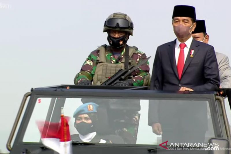 Presiden Joko Widodo tetapkan 3.103 orang komponen cadangan TNI