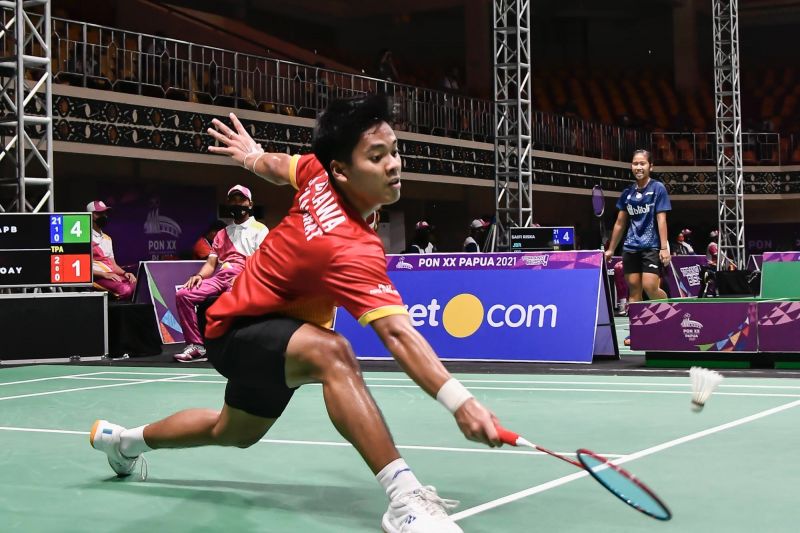 Jabar loloskan dua wakil ke semifinal bulu tangkis tunggal putra PON XX