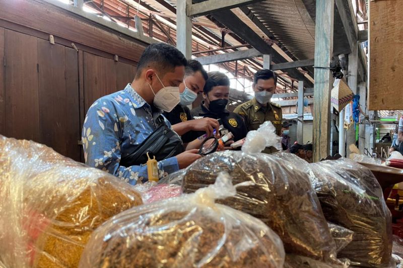 Bea Cukai dan Pemkab Sleman operasi BKC hasil tembakau ilegal