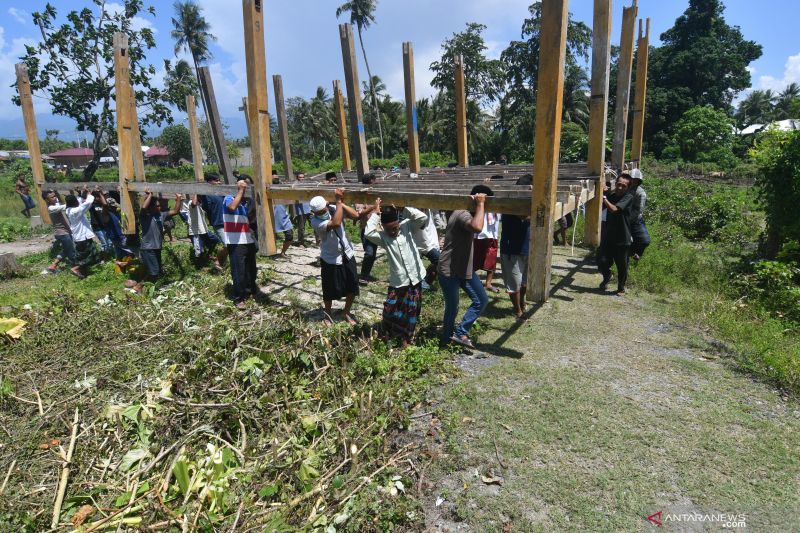 SEMANGAT GOTONG ROYONG WARGA DESA