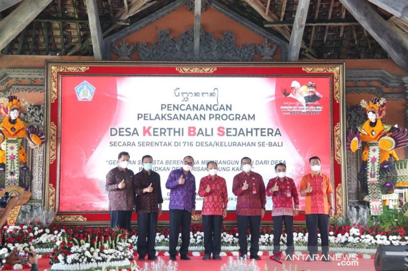 Gubernur Berdayakan Pegawai Jadi Tim Desa Kerti Bali Sejahtera - Antara News Bali