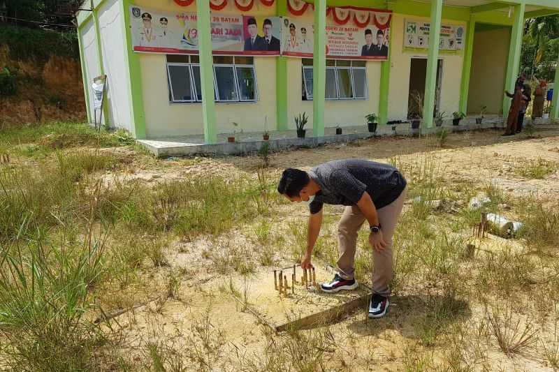 Dua SMA Negeri di Batam siswanya numpang belajar di sekolah lain