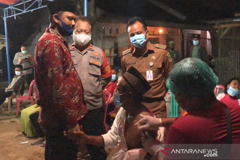 Kabupaten Bekasi menuju kekebalan kelompok, vaksinasi capai 70 persen