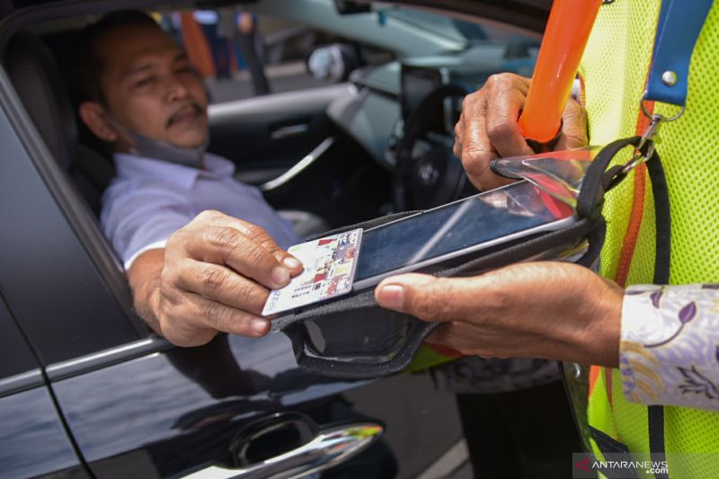 Semarang Mulai Uji Coba Parkir Elektronik, Bayar Pakai QRIS - ANTARA News