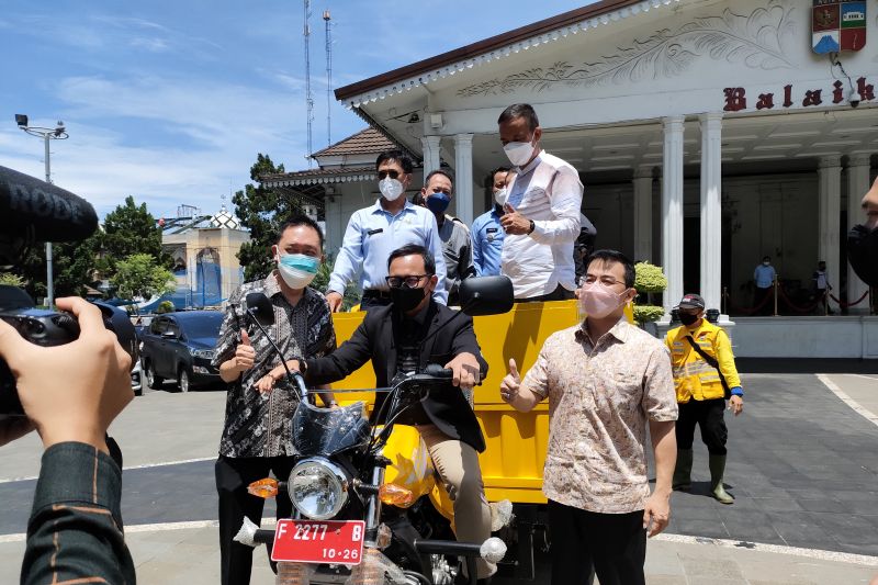 Atasi tumpukan sampah, DLH Kota Bogor beli 68 gerobak bermotor