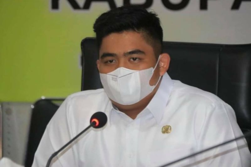 Pelaksana Tugas Bupati Biintan akui beri gaji ke Baznas