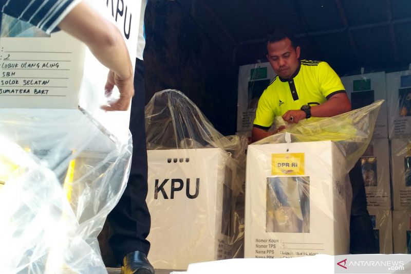 KPU: Jetra Pedri calon PAW Anggota DPRD Solok Selatan yang mengundurkan diri