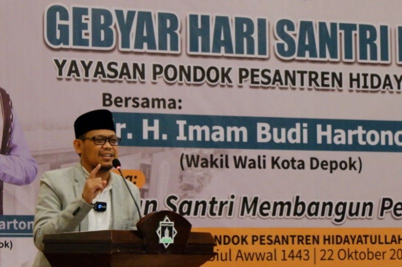 Santri harus menjadi panutan masyarakat, kata Wawali Depok: