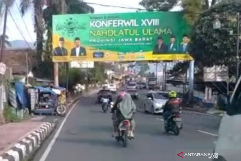 Jalur Puncak- Cianjur sepi dari kendaraan hingga Sabtu petang