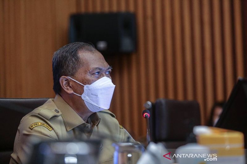 Pemerintah Kota Bandung masih bahas kemungkinan tunda PTM