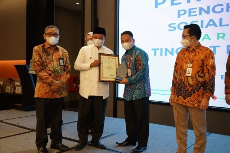 Depok raih Anugerah Paritrana 2020 dari Pemprov Jabar