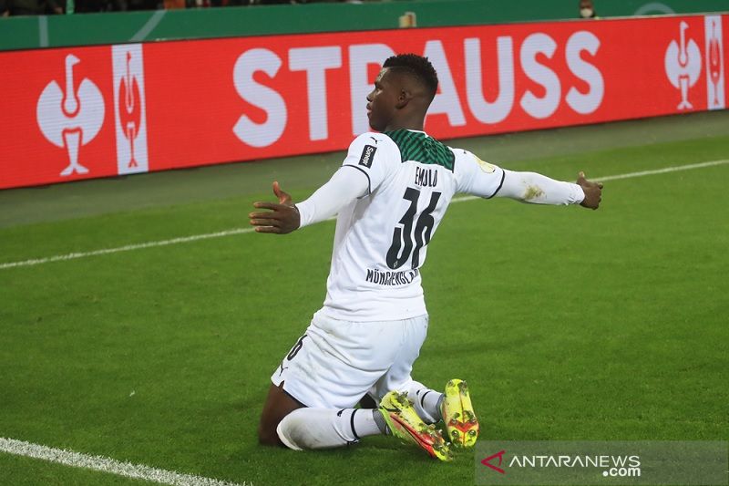 Gladbach bantai Bayern 5-0 menuju 16 besar DFB Pokal