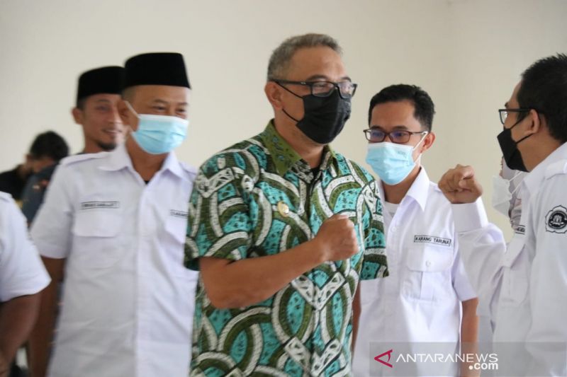 Wabup Bogor minta Karang Taruna bantu percepat vaksinasi COVID-19