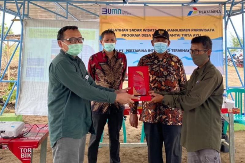 Pertamina bangun kemandirian masyarakat pesisir Balongan dengan pelatihan wisata