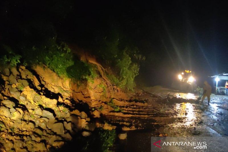 Akses jalan menuju wilayah selatan Cianjur dapat dilalui kembali