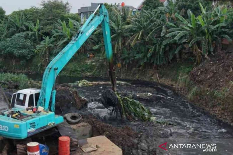 Kabupaten Bekasi normalisasi 44 titik sungai cegah banjir