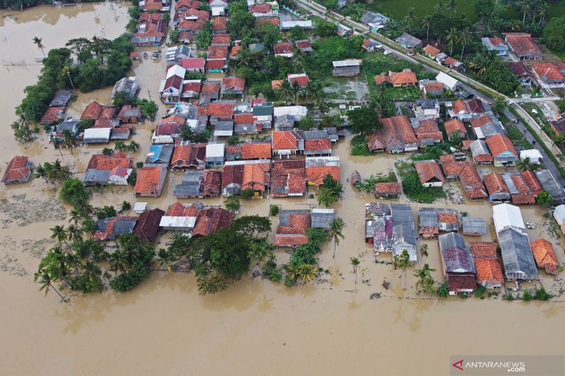 Hujan diprakirakan mengguyur sejumlah kota besar Indonesia