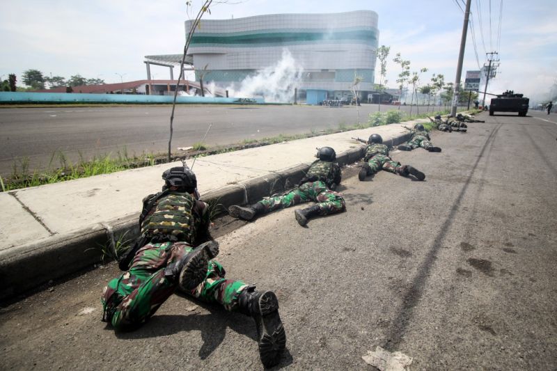 Wakasal tinjau langsung latihan operasi perang kota dari Korps Marinir