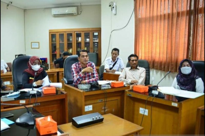 DPRD desak  Pemkab Karawang tinjau ulang wisata kolam renang