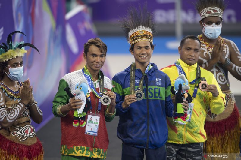 Jendi Pangabean Raih Medali Emas Reang 400 Meter Gaya Bebas Putra S9