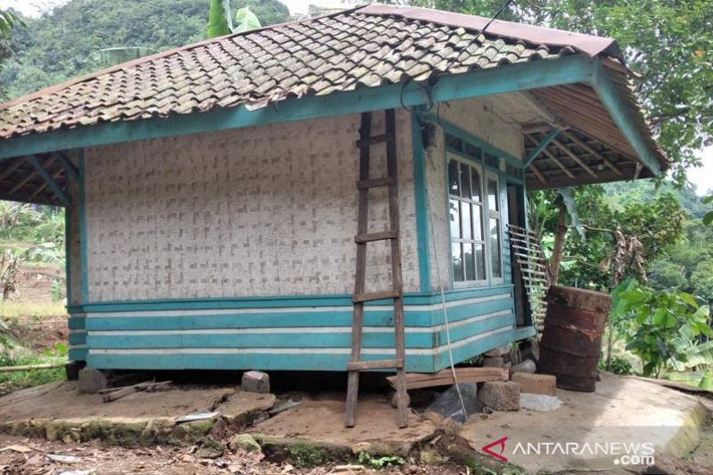 Warga yang terdampak pergerakan tanah di Cianjur bakal direlokasi