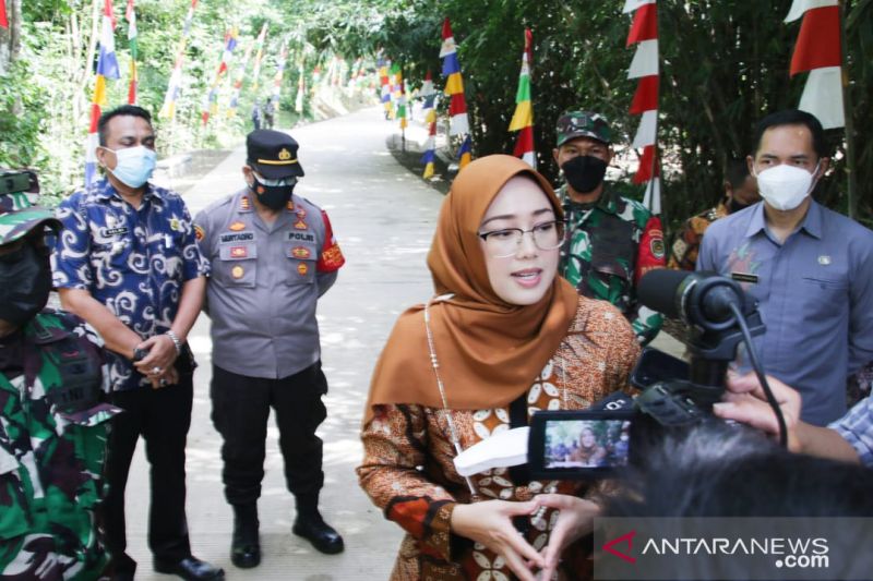 Pemkab Purwakarta gandeng Kodim bangun jalan perdesaan