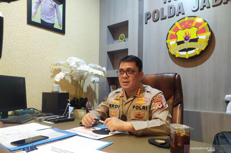 Polda Jabar nonaktifkan tiga penyidik imbas kasus KDRT di Karawang