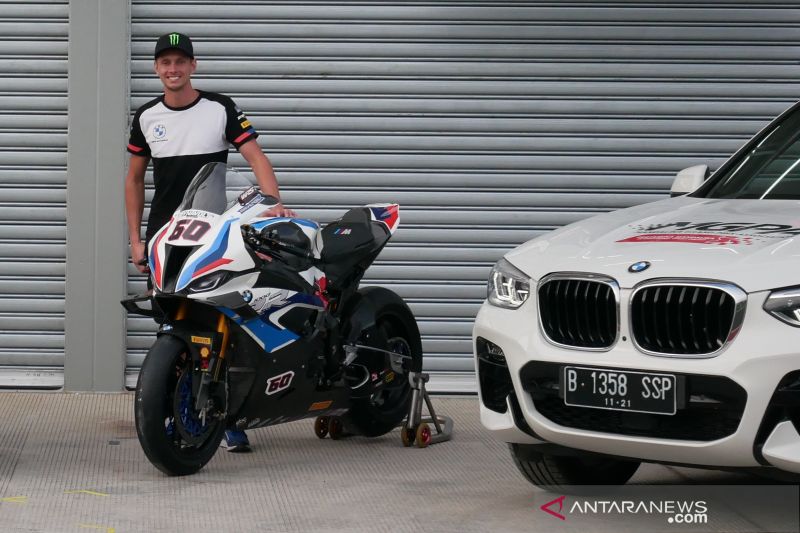 Michael Van Der Mark, pebalap WSBK berdarah Indonesia dan doyan Indomie