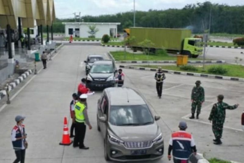 Hk Gelar Operasi Sopir Mengantuk Di Jalan Tol Trans Sumatera Antara News Riau