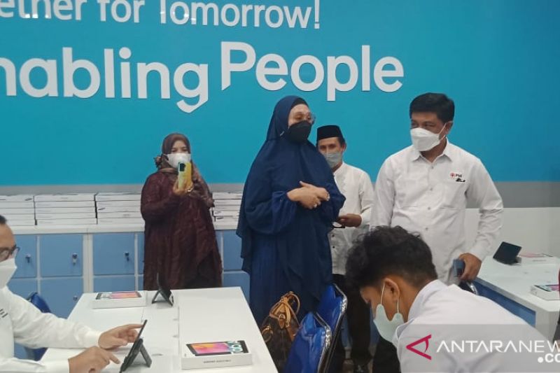 Samsung dan PMI resmikan kelas pembelajaran digital di Palu