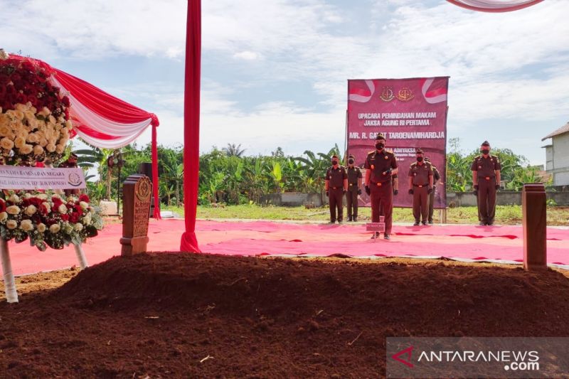 Usai dipindah, makam Jaksa Agung RI pertama jadi ikon di Pusara Adhyaksa Cibinong