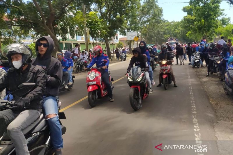 Polres Cianjur tutup jalur protokol dalam kota antisipasi aksi demo buruh