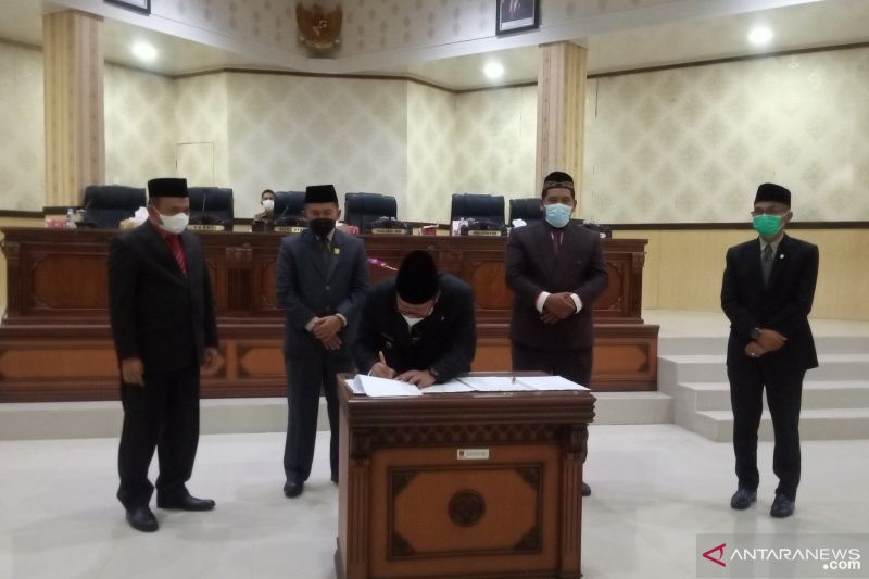 DPRD Agam sahkan APBD 2022 sebesar Rp1,5 triliun
