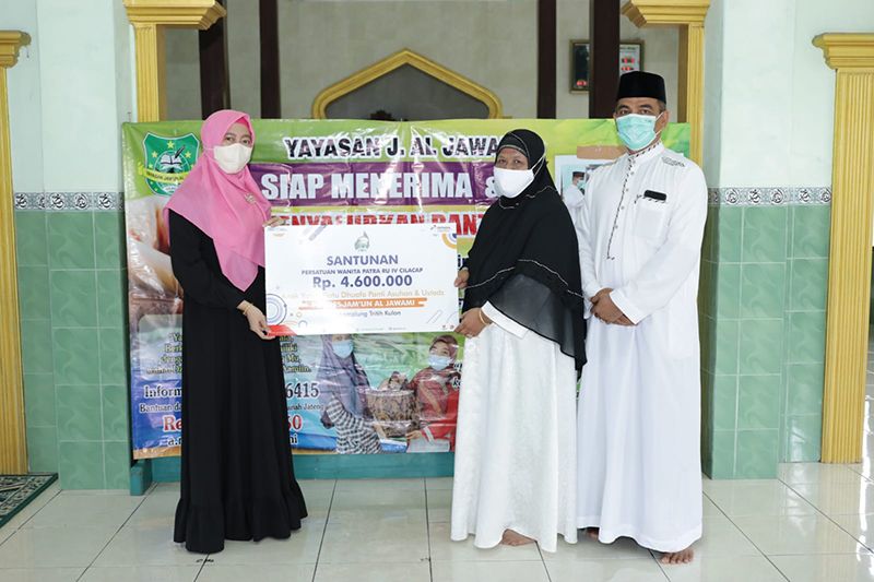 PWP Pertamina Cilacap salurkan paket sembako dan santunan yatim piatu