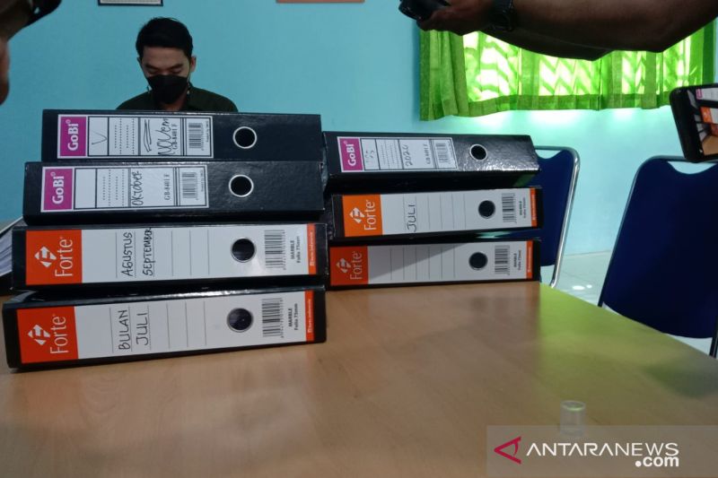 Kejari Bintan sita dokumen dan komputer di Puskesmas Sei Lekop