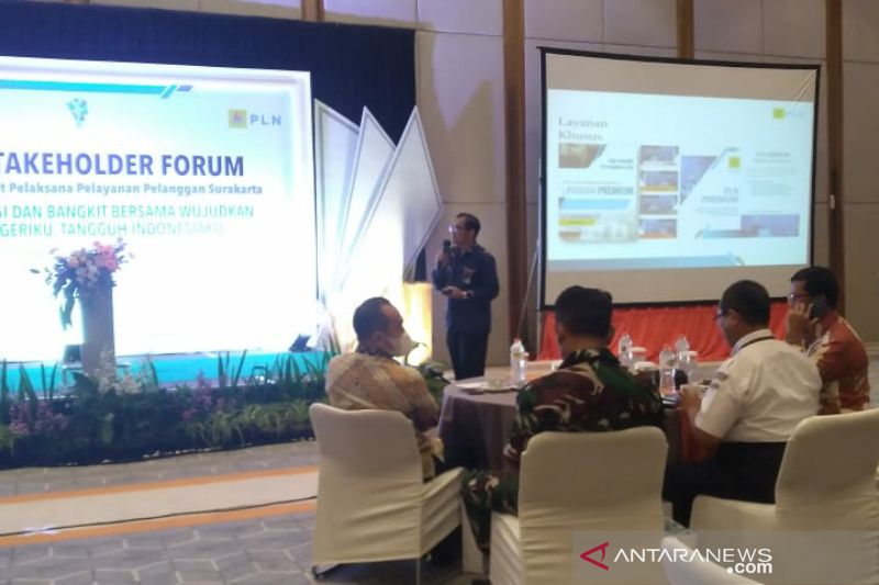 Bangun SPKLU di Solo, PLN ambil bagian kurangi emisi gas