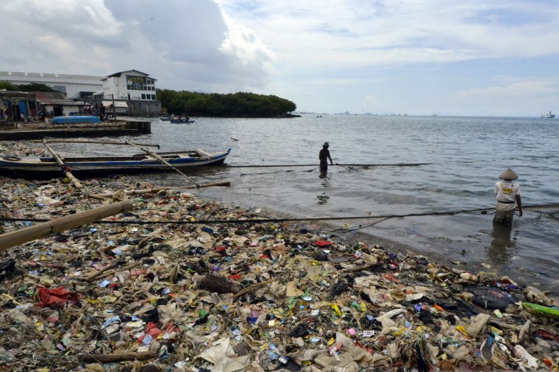 Kebocoran sampah ke laut turun 15 persen sepanjang 2018-2020