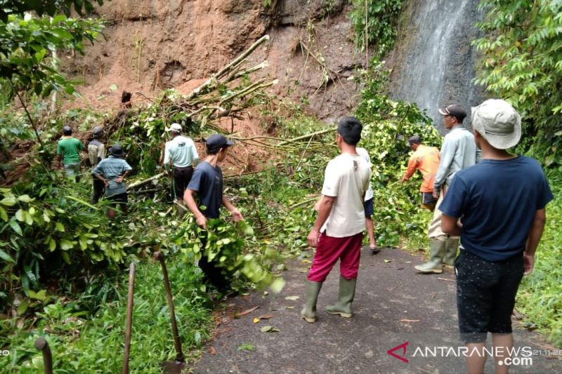 168 bencana alam terjadi sepanjang tahun ini di Cianjur