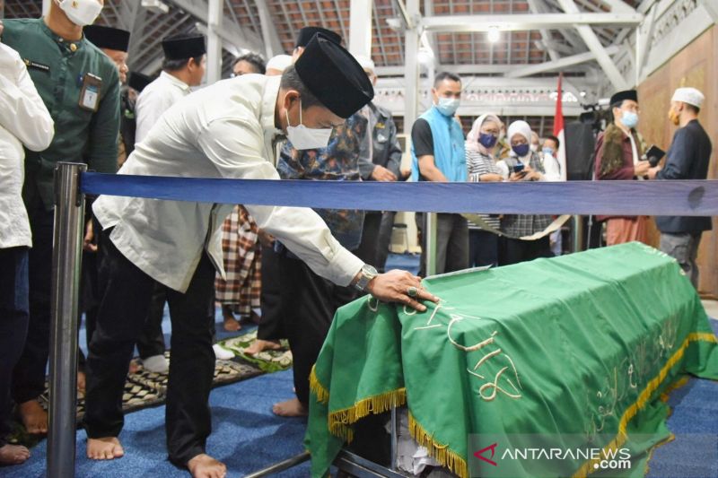 Bupati Bandung sebut almarhum Oded M Danial sosok senior dalam karirnya