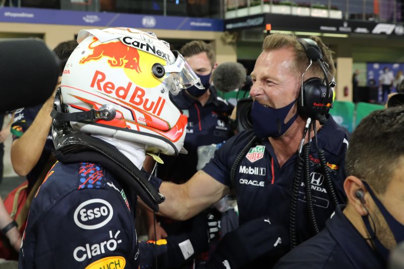 1-0 untuk Max Verstappen Red Bull, kata bos Mercedes Toto Wolff