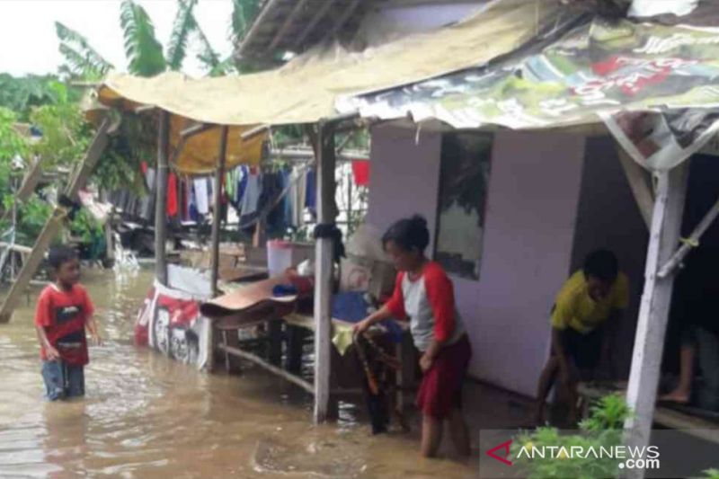 Kampung Bojongponcol Pebayuran terendam banjir luapan Sungai Citarum